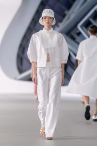 Shiatzy Chen RTW Spring 2023