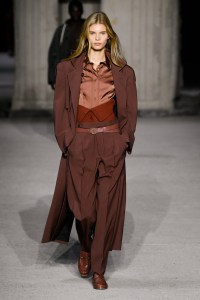 Tod's RTW Spring 2023