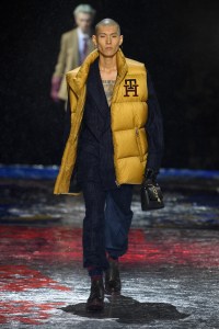 Tommy Hilfiger RTW Fall 2022