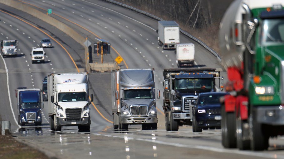 OOIDA requests FMCSA update on transparency rule