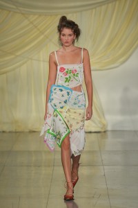 Runway at Yuhan Wang RTW Spring 2023 on September 18, 2022 in London