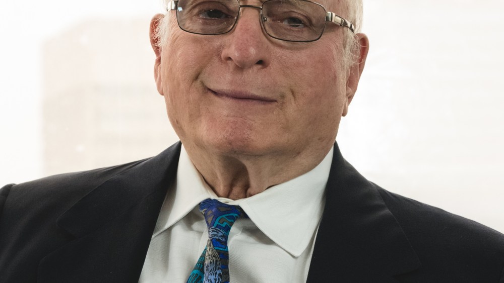 Dr. Eugene Lefton