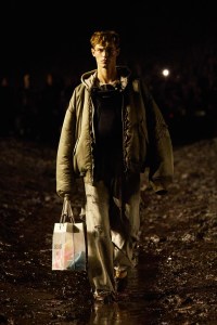 Balenciaga RTW Spring 2023