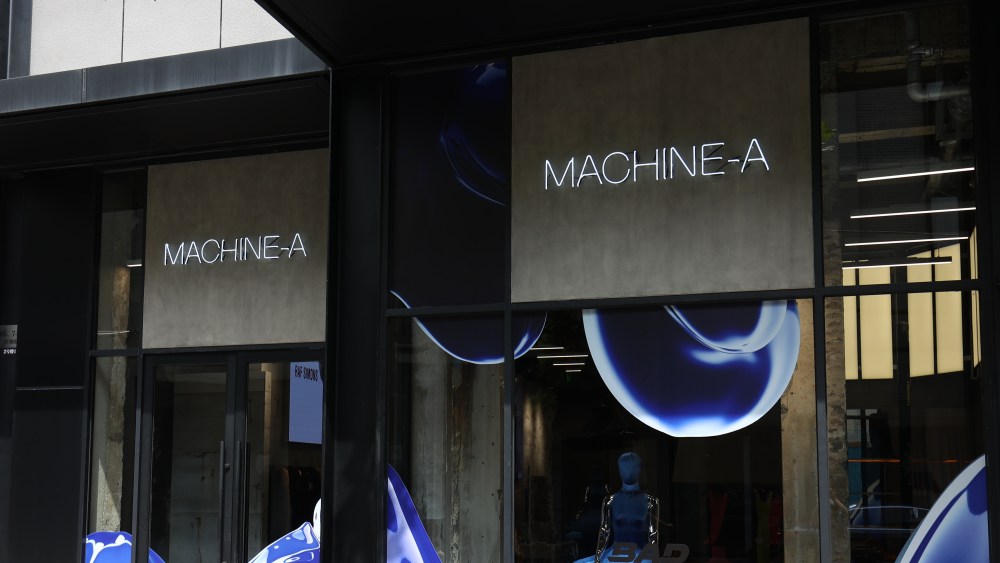 Machine-A, Shanghai