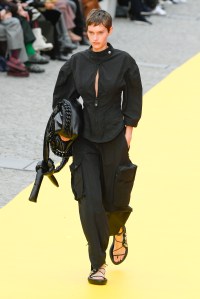 Stella McCartney RTW Spring 2023