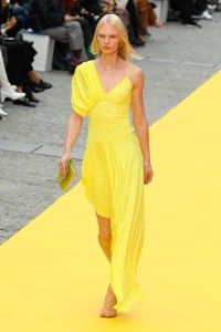Stella McCartney RTW Spring 2023