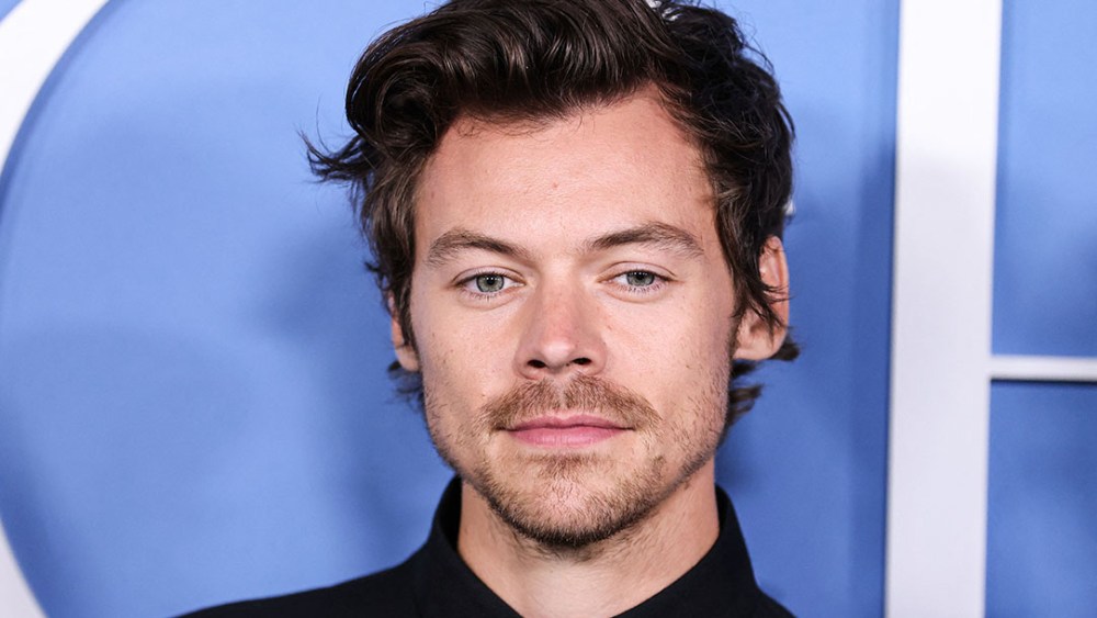 WESTWOOD, LOS ANGELES, CALIFORNIA, USA - NOVEMBER 01: Los Angeles Premiere Of Amazon Prime Video's 'My Policeman' held at the Regency Bruin Theatre on November 1, 2022 in Westwood, Los Angeles, California, United States. 02 Nov 2022 Pictured: Harry Styles. Photo credit: Xavier Collin/Image Press Agency/MEGA TheMegaAgency.com +1 888 505 6342 (Mega Agency TagID: MEGA913581_071.jpg) [Photo via Mega Agency]