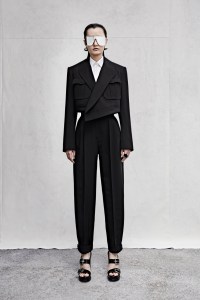 Alexander McQueen Pre-Spring 2023