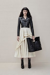 Alexander McQueen Pre-Spring 2023