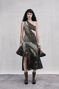 Alexander McQueen Pre-Spring 2023