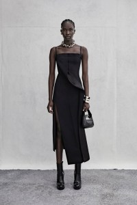 Alexander McQueen Pre-Spring 2023