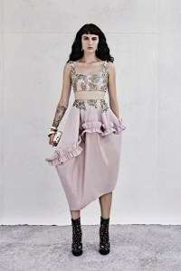 Alexander McQueen Pre-Spring 2023