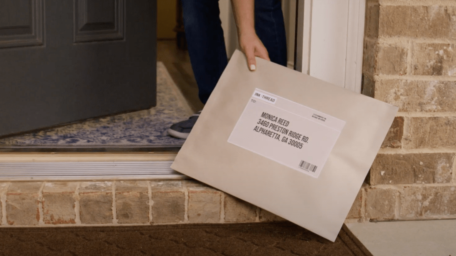 The NEENAH ENVIRONMENT® Mailer is designed to provide a premium unboxing experience for shoppers while helping eliminate packaging waste.