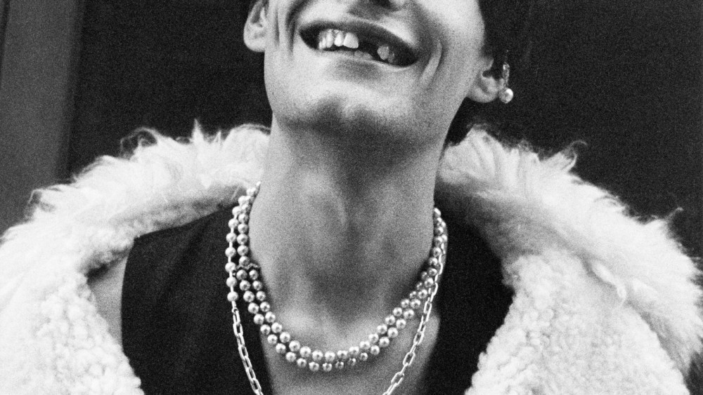 Joomi Lim’s pearl drop earring; Yutai’s modular cultured akoya and 18-karat gold necklace; Tiffany & Co.’s HardWear freshwater pearl necklace in sterling silver. Loewe leather shearling coat over stylist’s own vest and Helmut Lang leather pants; Celine boots.