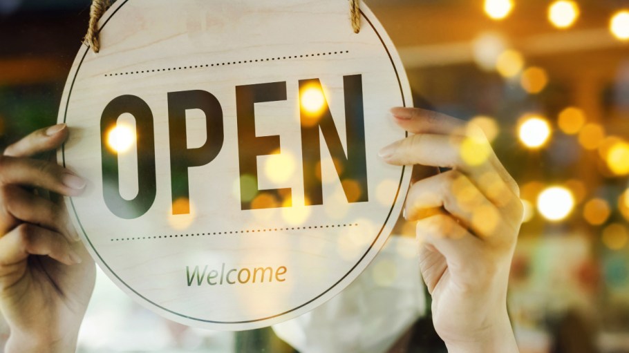 How Small Businesses are Capturing the Spirit (and Sales) of the Season