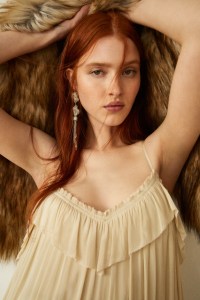 Cinq à Sept Pre-Fall 2023