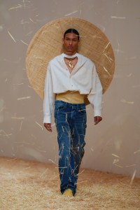 Jacquemus RTW Spring 2023