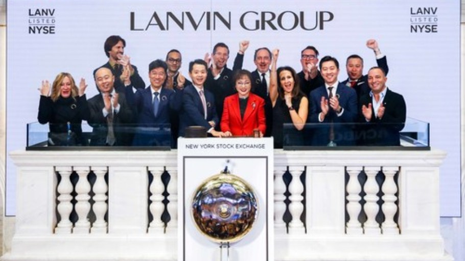 Lanvin completes IPO in 2022, VF eyes possible Jansport sale and L Catteron takes investment stake in digitally native plus-size brand BloomChic.