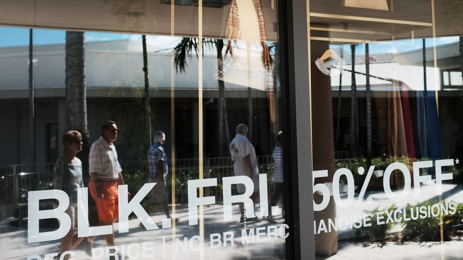 What to Make of November's ‘Ugly’ Retail Report