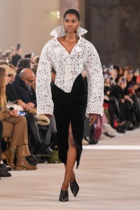 Schiaparelli Couture Spring 2023