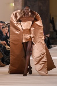 Schiaparelli Couture Spring 2023