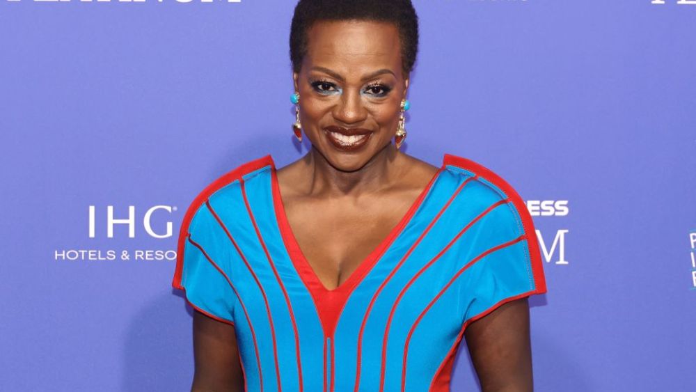 PALM SPRINGS, CALIFORNIA - JANUARY 05: Viola Davis attends the 2023 Palm Springs International Film Festival Awards Night Gala at Palm Springs Convention Center on January 05, 2023 in Palm Springs, California. (Photo by Kevin Winter/Getty Images)