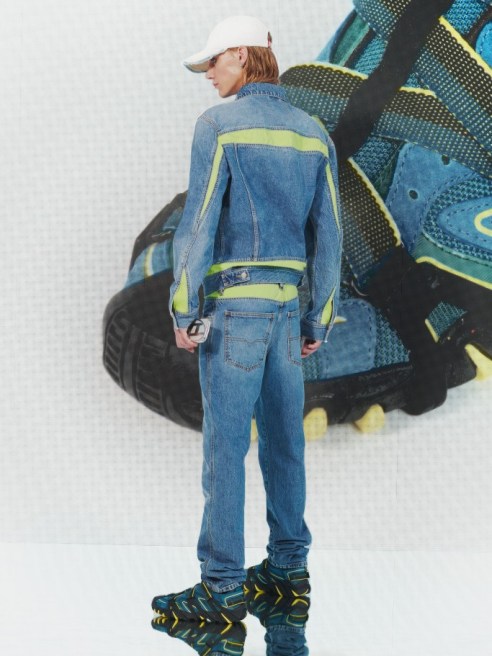 MySizeID uses algorithms and AI to match shoppers with an optimized fit based on a brand’s product-specific sizing chart