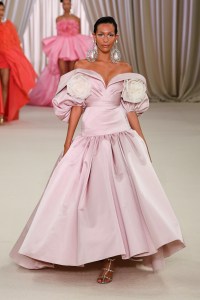 Giambattista Valli Couture Spring 2023