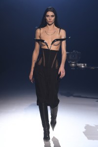 Mugler RTW Fall 2022