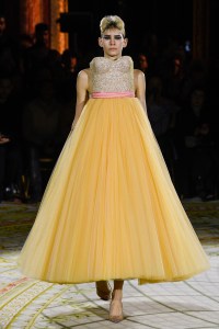 Viktor & Rolf Couture Spring 2023
