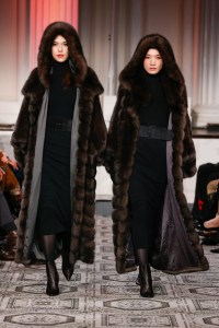 Dennis Basso RTW Fall 2023