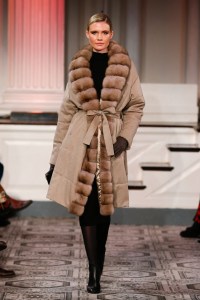 Dennis Basso RTW Fall 2023