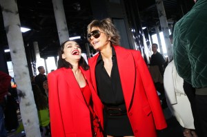 Rachel Zegler and Lisa Rinna