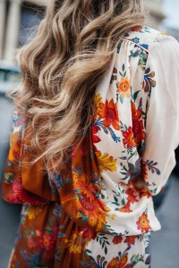 Street style at Paris Fashion Week Fall 2023