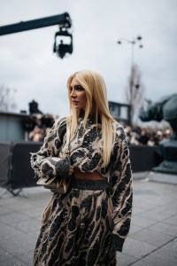 Street style at Paris Fashion Week Fall 2023