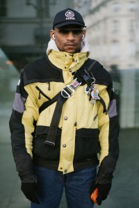 Street style at Paris Fashion Week Fall 2023