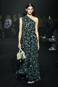 Burberry RTW Fall 2023