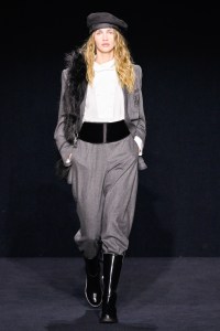 Emporio Armani RTW Fall 2023