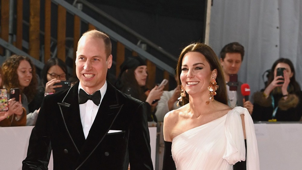 LONDON, ENGLAND - FEBRUARY 19: William, Prince of Wales and Catherine, Princess of Wales attend the EE BAFTA Film Awards 2023 at The Royal Festival Hall on February 19, 2023 in London, England. (Photo by Dave J Hogan/Getty Images)