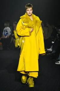 Burberry RTW Fall 2023