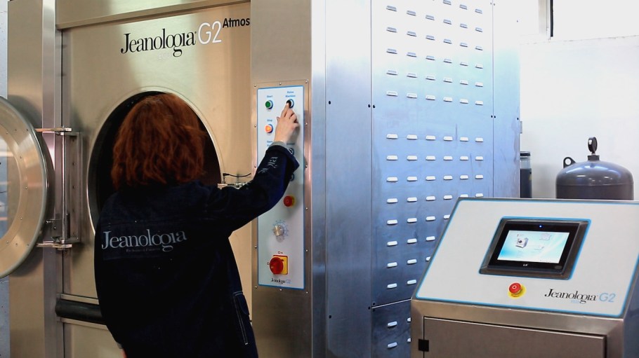 The integration of Jeanologia’s technologies enables sustainable and efficient production, increasing productivity and reducing costs—and pollution.