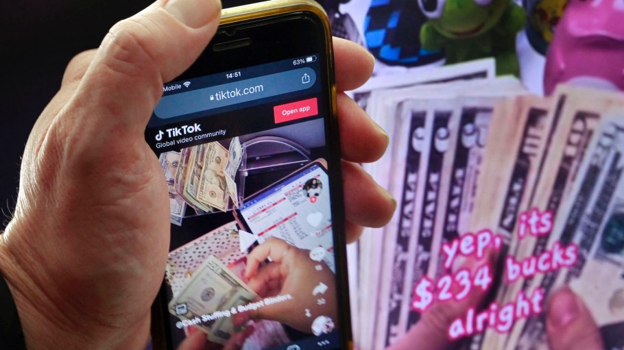 Cymbio, a solution designed to enable brands to start selling on multiple marketplaces, is powering TikTok's new live shopping endeavor.