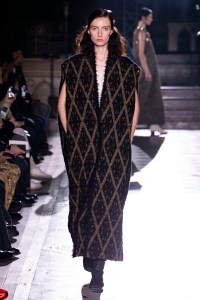 Uma Wang RTW Fall 2023