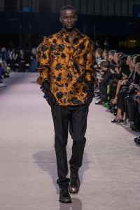 Versace RTW Fall 2023