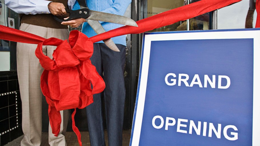 With 5,396 stores set to open in 2023 thus far, less than half at 2,632 have some connection to apparel.
