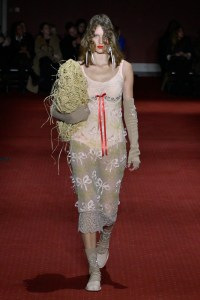 Simone Rocha RTW Fall 2023