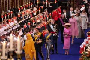 LONDON, ENGLAND - MAY 06:  King Vajiralongkorn of Thailand and Queen Suthida of Thailand, King Felipe VI and Queen Letizia of Spain, and King Philippe of Belgium and Queen Mathilde of Belgium arrive in Westminster Abbey ahead of the Coronation of King Charles III and Queen Camilla on May 6, 2023 in London, England. The Coronation of Charles III and his wife, Camilla, as King and Queen of the United Kingdom of Great Britain and Northern Ireland, and the other Commonwealth realms takes place at Westminster Abbey today. Charles acceded to the throne on 8 September 2022, upon the death of his mother, Elizabeth II. (Photo by Aaron Chown - WPA Pool/Getty Images)