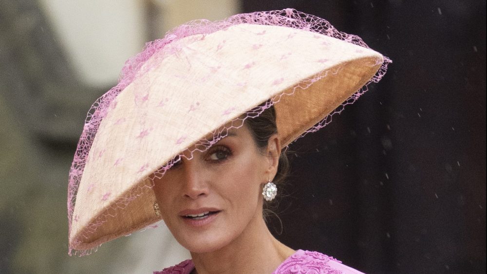 LONDON, ENGLAND - MAY 6: Queen Letizia of Spain at Westminster Abbey during the Coronation of King Charles III and Queen Camilla on May 6, 2023 in London, England. The Coronation of Charles III and his wife, Camilla, as King and Queen of the United Kingdom of Great Britain and Northern Ireland, and the other Commonwealth realms takes place at Westminster Abbey today. Charles acceded to the throne on 8 September 2022, upon the death of his mother, Elizabeth II. (Photo by Mark Cuthbert/UK Press via Getty Images)