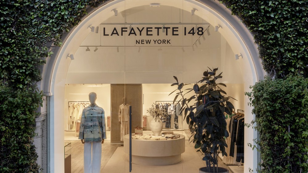 Lafayette 148
