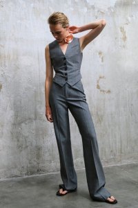 Philosophy di Lorenzo Serafini Resort 2024